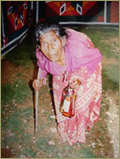 Old woman seeking treatment